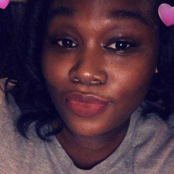 Meet your Posher, Allison - Picture 1 of 1